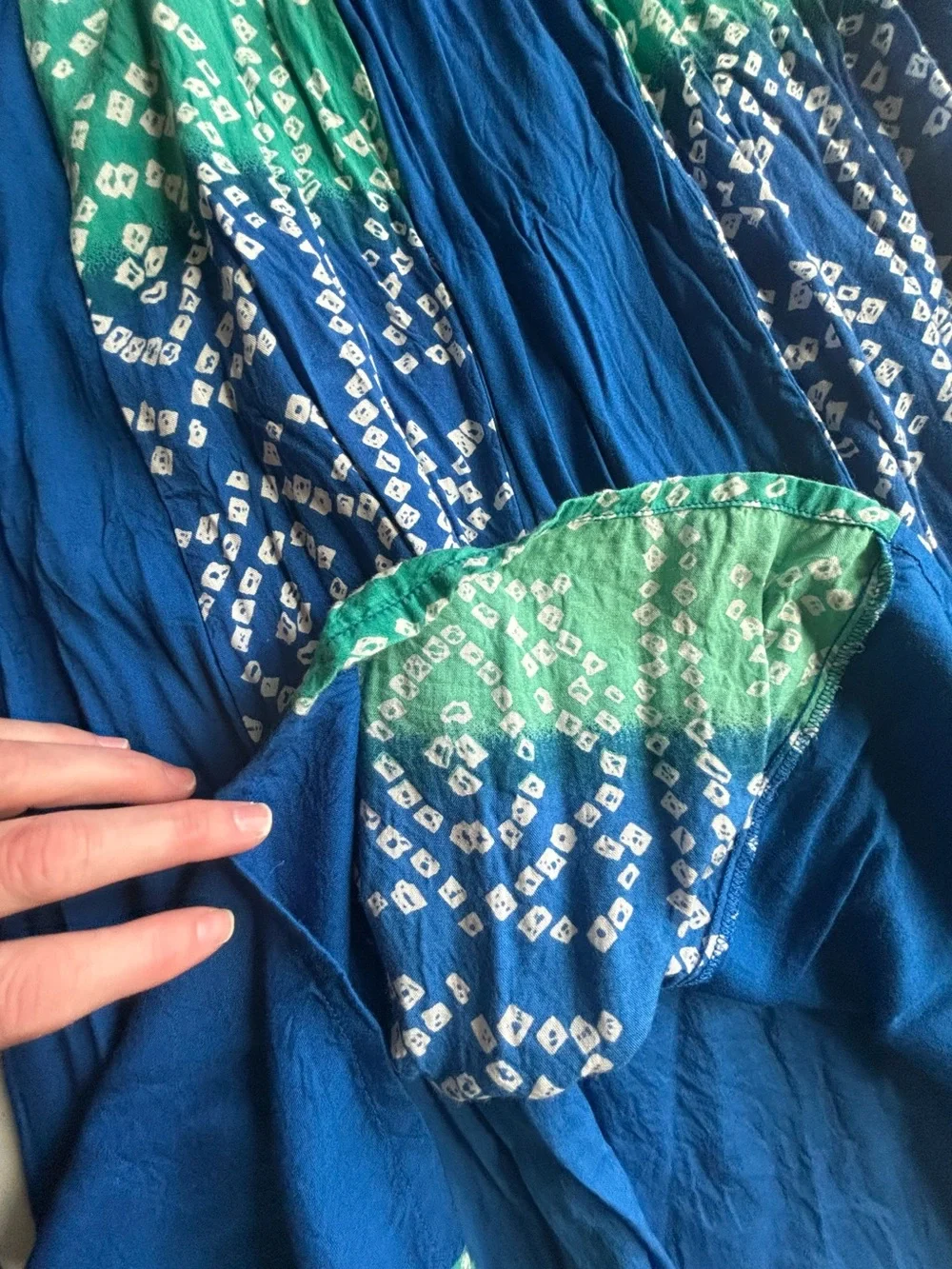 Serengeti Blue Green Batik Print Midi Skirt Size L Boho Elastic Waist